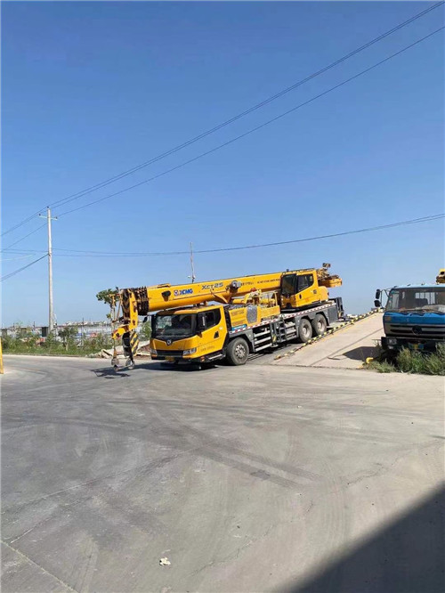 汇川区吊车作业时，可能会产生哪些额外收费项目？