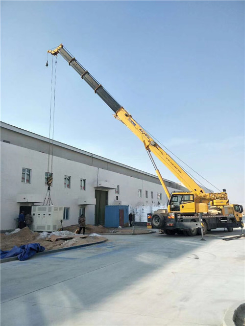 汇川区“超载就喊停”—— 吊车的 “重量保镖” 技术